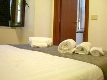 Al Tulipano Hotel Rome Exterior photo